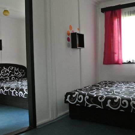Juniorcamp Nova Zivohost Hotel Krecovice ภายนอก รูปภาพ