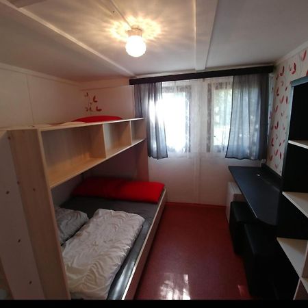 Juniorcamp Nova Zivohost Hotel Krecovice ภายนอก รูปภาพ