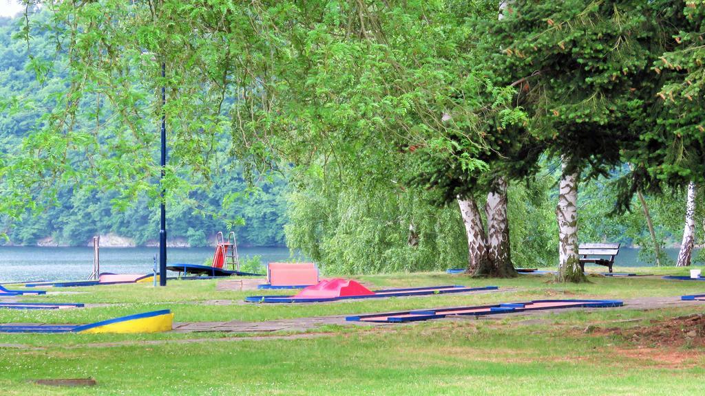 Juniorcamp Nova Zivohost Hotel Krecovice ภายนอก รูปภาพ