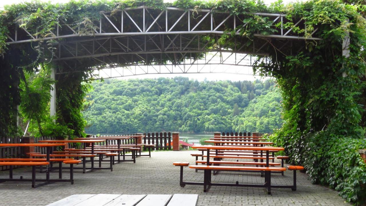 Juniorcamp Nova Zivohost Hotel Krecovice ภายนอก รูปภาพ