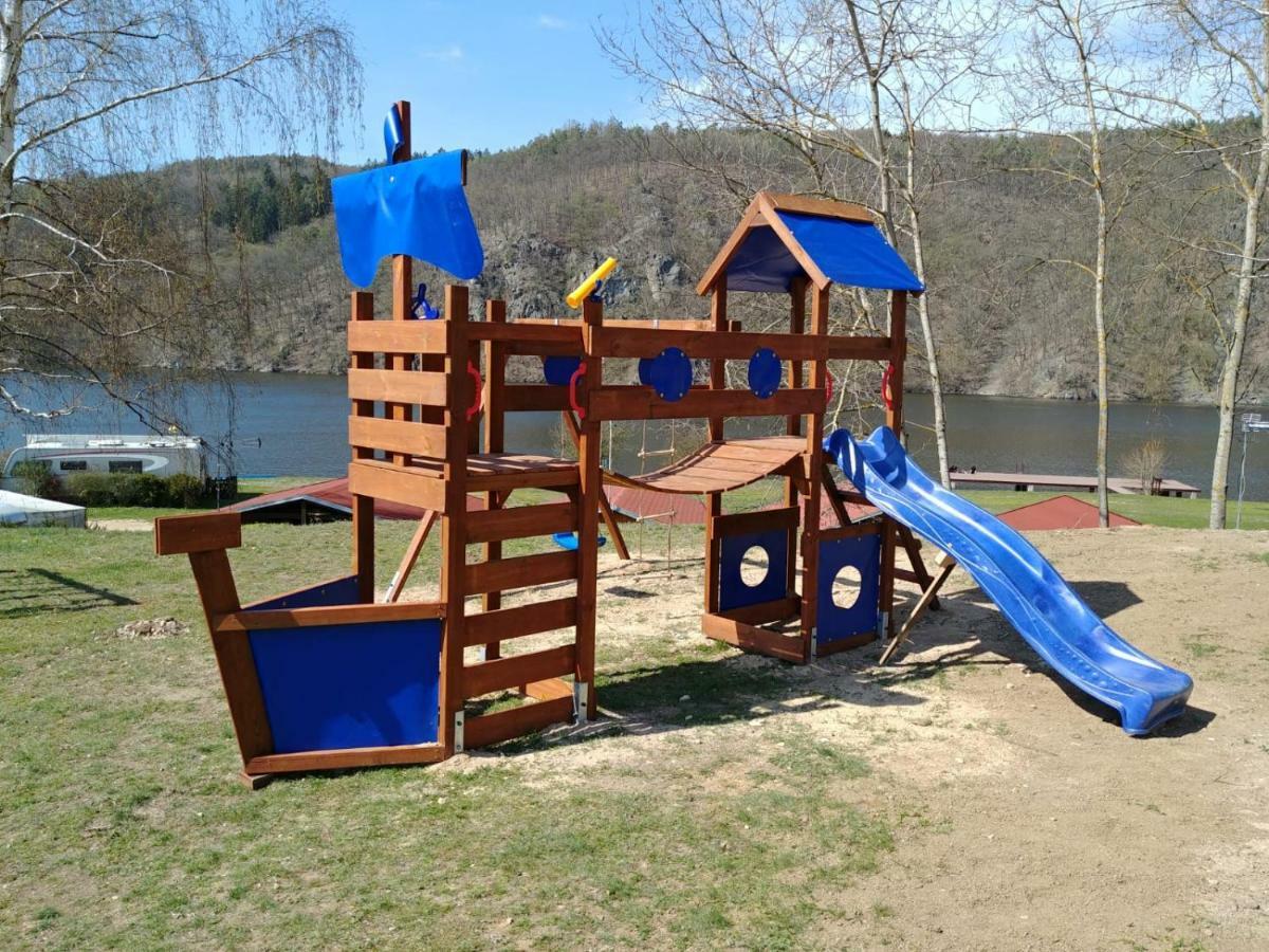 Juniorcamp Nova Zivohost Hotel Krecovice ภายนอก รูปภาพ